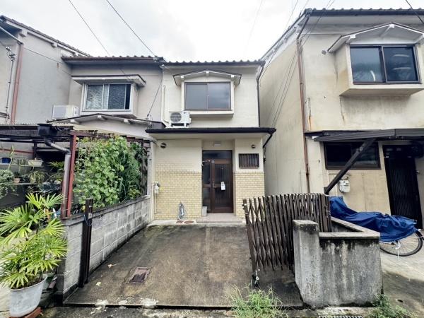 京都市山科区西野大鳥井町の中古テラスハウス