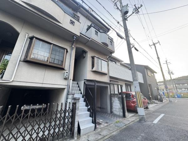 京都市西京区松室荒堀町の中古一戸建