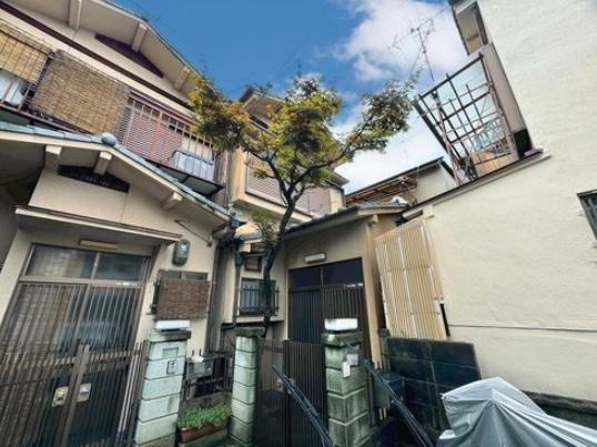 京都市右京区嵯峨野有栖川町の中古一戸建
