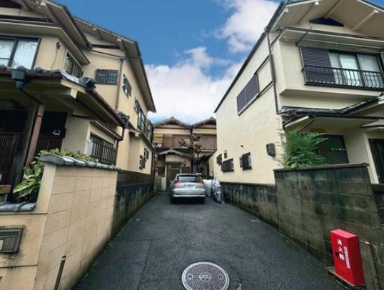 京都市右京区嵯峨野有栖川町の中古一戸建て