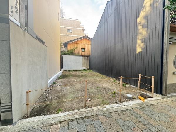 京都市中京区寺町通二条下る榎木町の売土地