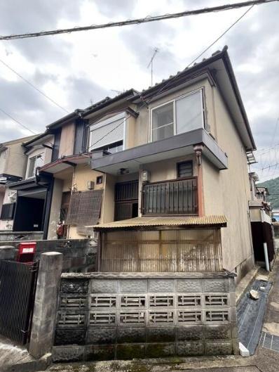 京都市西京区嵐山茶尻町の中古テラスハウス