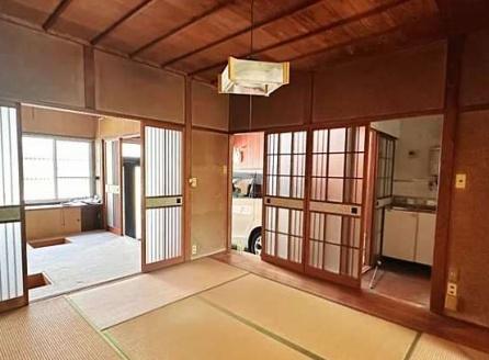 京都市下京区岩上通高辻下る吉文字町の中古一戸建て