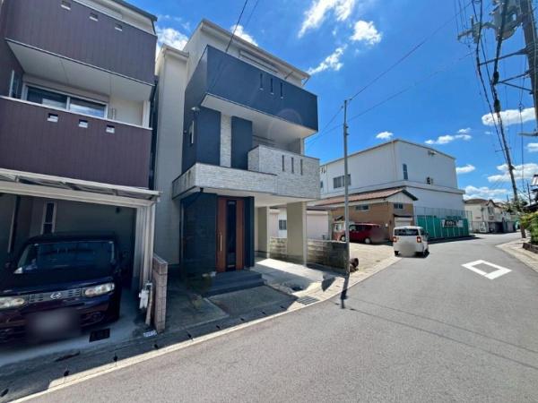 京都市南区久世中久世町２丁目の中古一戸建て