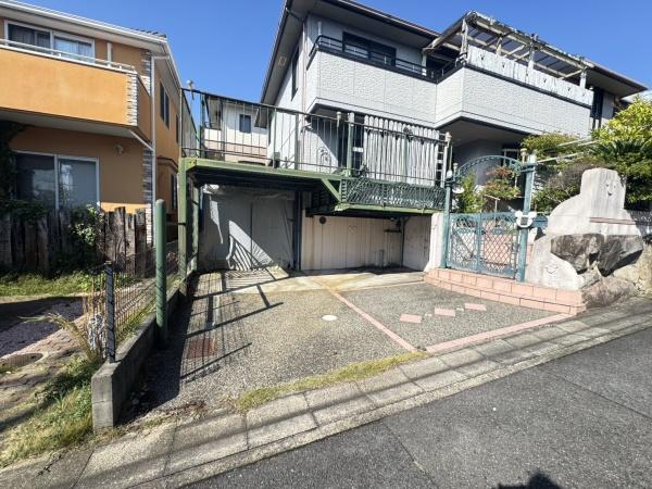 京都市西京区御陵峰ケ堂町３丁目の中古一戸建て