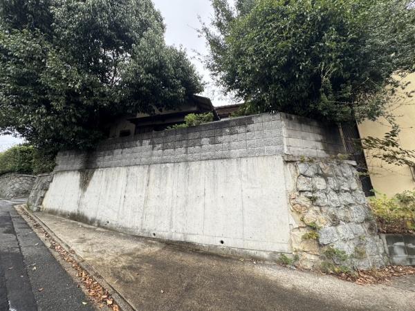 京都市伏見区深草石峰寺山町の中古一戸建て