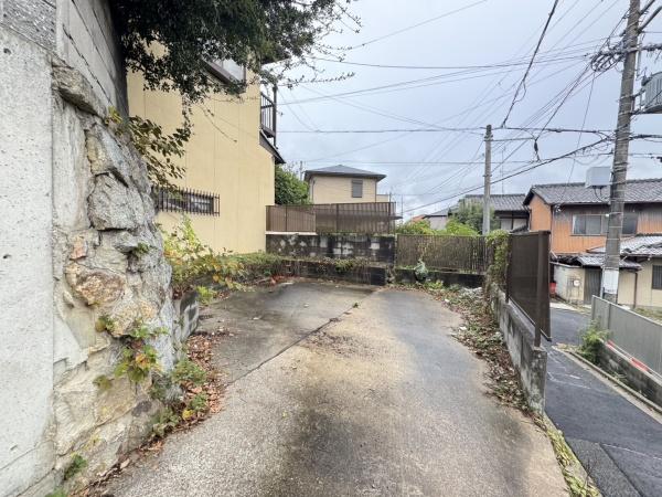 京都市伏見区深草石峰寺山町の中古一戸建て