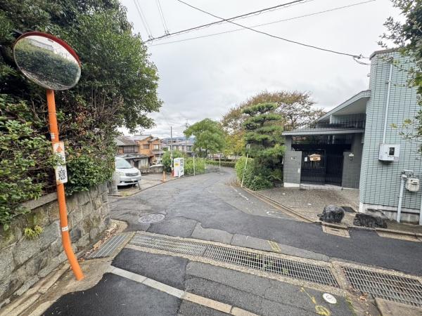 京都市伏見区深草石峰寺山町の中古一戸建て