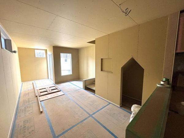 京都市右京区嵯峨広沢北下馬野町の新築一戸建