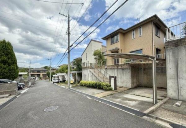 大津市仰木の里東１丁目の中古一戸建て