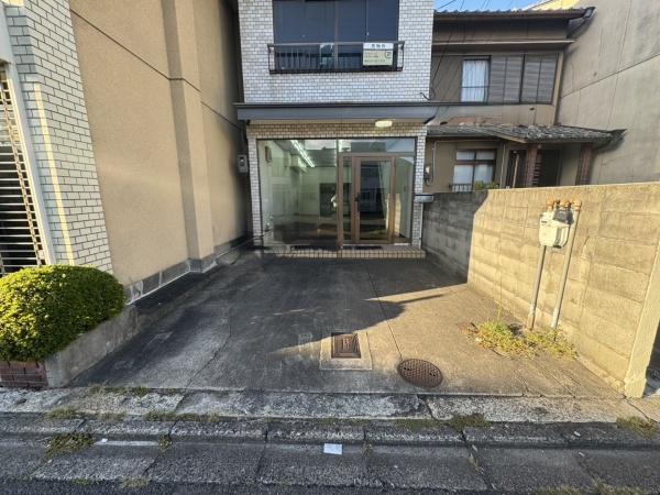 京都市上京区下立売通日暮西入中村町の土地
