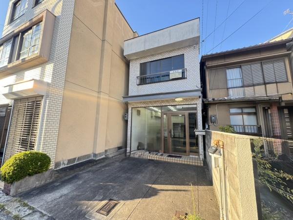 京都市上京区下立売通日暮西入中村町の土地
