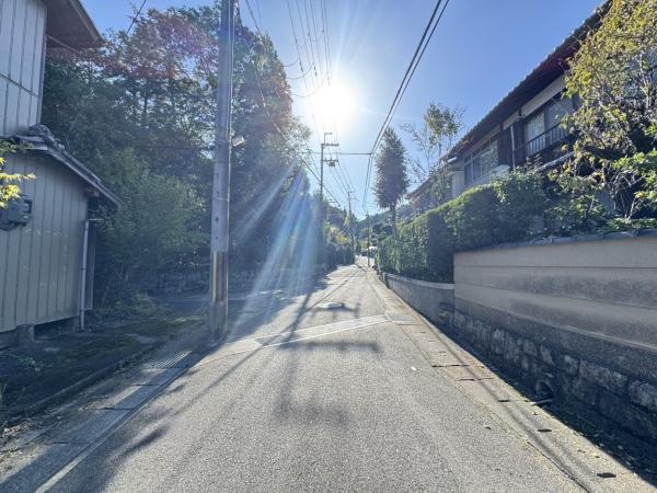京都市左京区岩倉幡枝町の土地(前面道路含む現地写真)