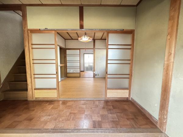 京都市山科区四ノ宮小金塚の中古一戸建て