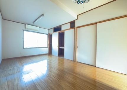京都市山科区西野楳本町の中古テラスハウス