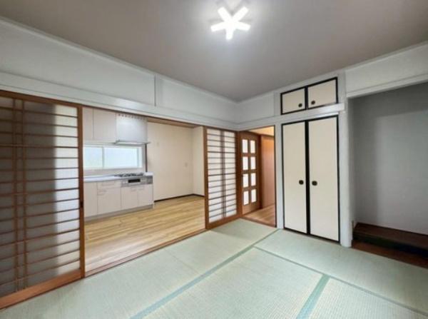 大津市石居３丁目の中古一戸建て