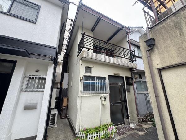 京都市右京区西院久田町の中古テラスハウス