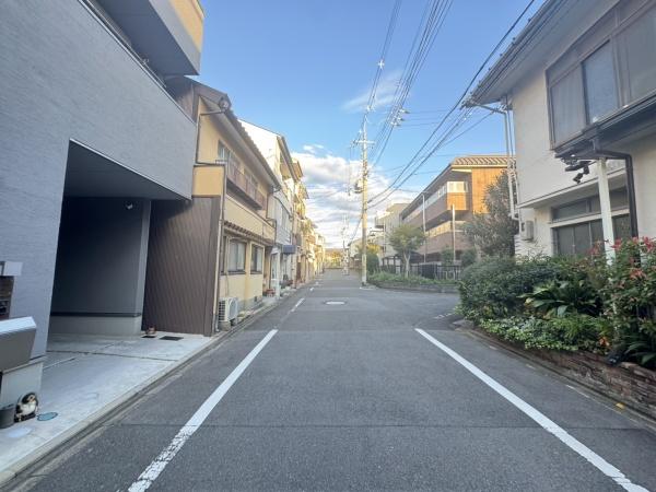 京都市中京区西ノ京南円町の土地(前面道路含む現地写真)