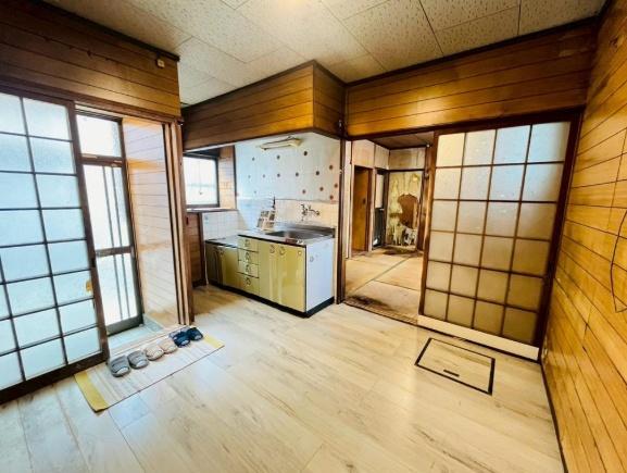 京都市伏見区向島本丸町の中古一戸建て(リビング)