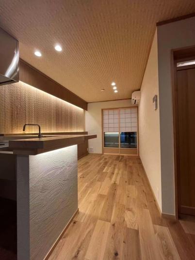 京都市南区西九条東島町の新築一戸建(リビング)