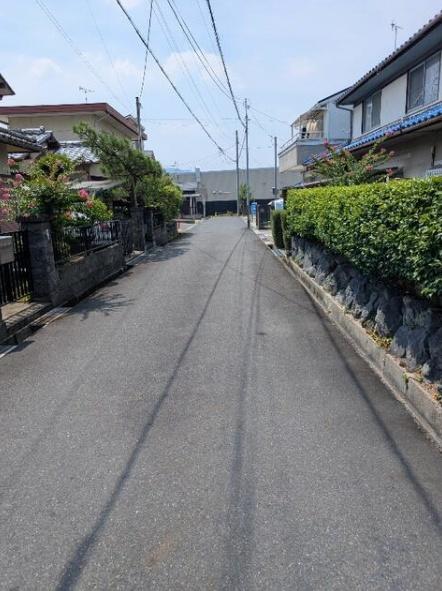 大津市大萱6丁目の土地(前面道路含む現地写真)