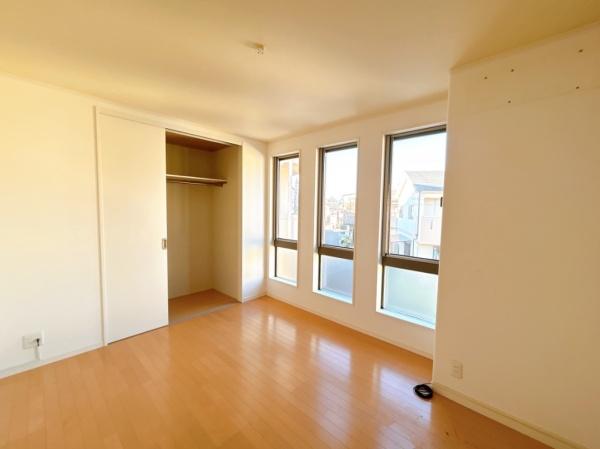 京都市伏見区日野田頬町の中古一戸建て(洋室)