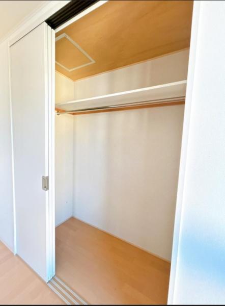 京都市伏見区日野田頬町の中古一戸建て(収納)