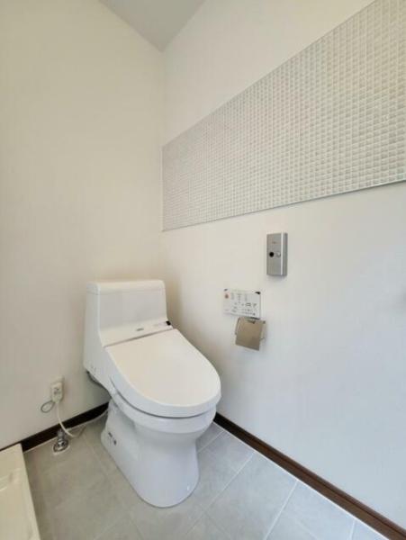 大津市横木2丁目の中古一戸建て(トイレ)