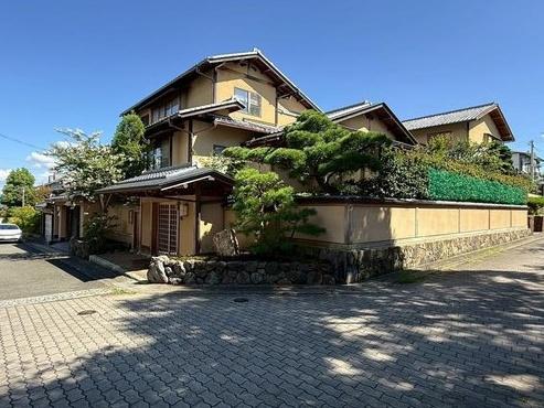 京都市西京区大枝北沓掛町４丁目の中古一戸建て