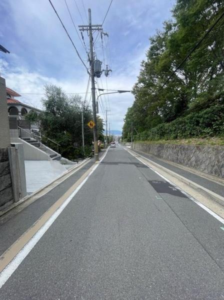 京都市伏見区深草大亀谷八島町の新築一戸建