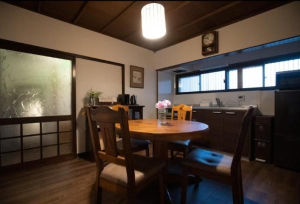 京都市下京区朱雀北ノ口町の中古テラスハウス