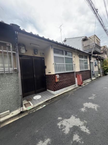 京都市中京区壬生森前町の中古テラスハウス