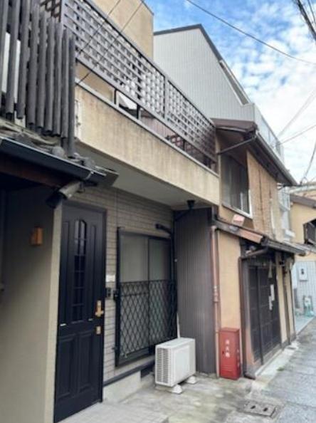京都市中京区三条通柳馬場東入中之町の中古一戸建て