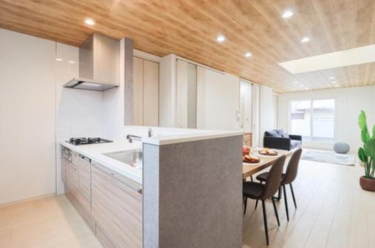 京都市中京区西ノ京左馬寮町の新築一戸建