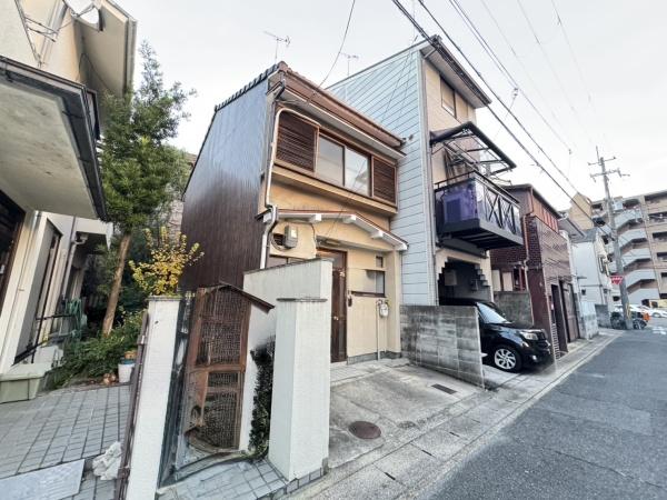 京都市山科区西野山射庭ノ上町の中古一戸建