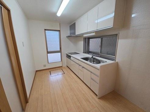 京都市山科区西野野色町の中古一戸建て