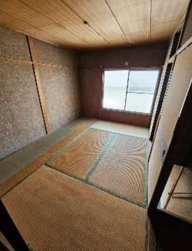 京都市伏見区深草仙石屋敷町の中古一戸建て