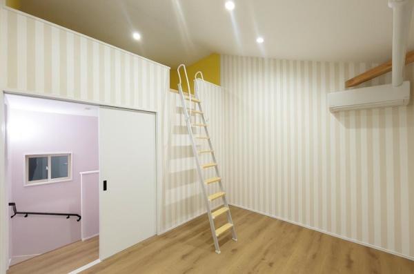 京都市伏見区深草越後屋敷町の中古一戸建て