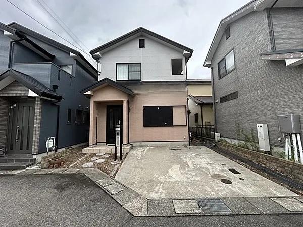 大津市比叡辻１丁目の中古一戸建