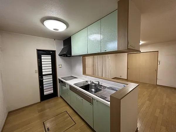 大津市比叡辻１丁目の中古一戸建て