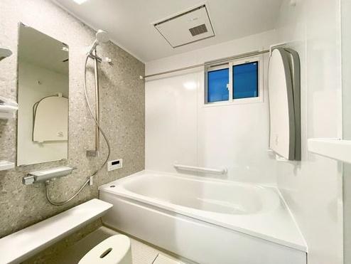 京都市山科区御陵血洗町の新築一戸建