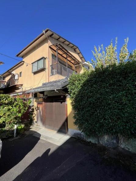 京都市右京区龍安寺池ノ下町の中古一戸建て