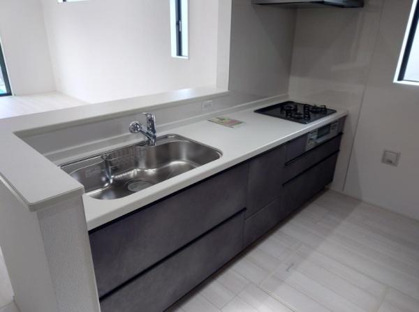 大津市下阪本１丁目の新築一戸建