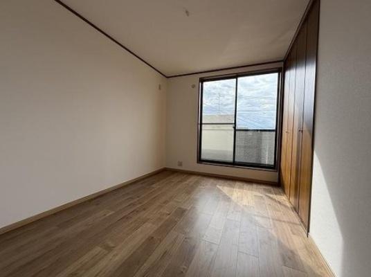 京都市右京区太秦西野町の中古一戸建て