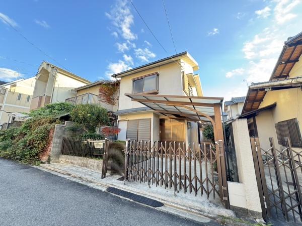 京都市伏見区深草大亀谷西寺町の中古一戸建