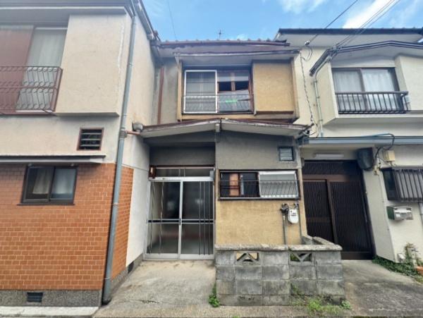京都市山科区北花山六反田町の中古テラスハウス