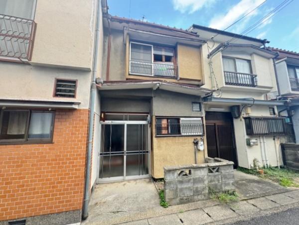 京都市山科区北花山六反田町の中古テラスハウス