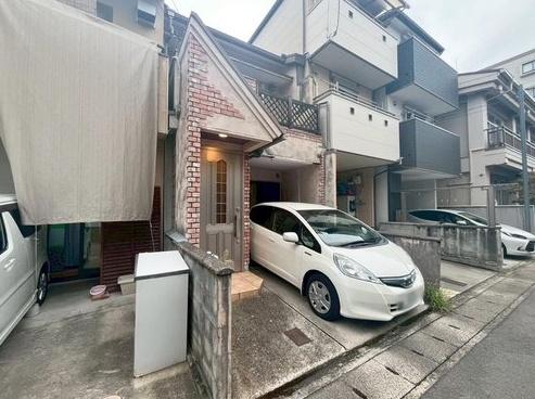 京都市右京区嵯峨野秋街道町の中古一戸建て