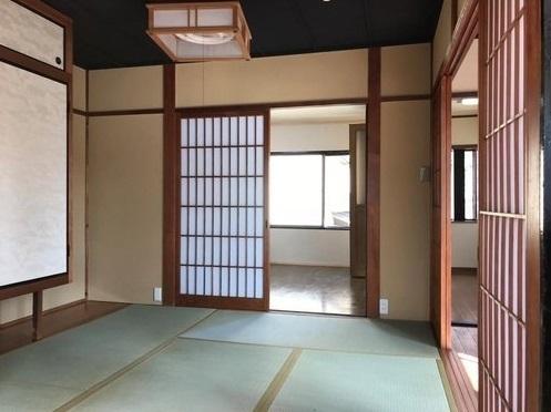 京都市右京区西京極西川町の中古テラスハウス