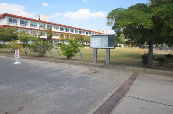 西尾市徳永町北屋敷の土地(寺津小学校)